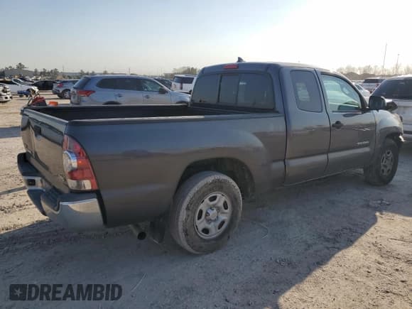 ✅ 2015 Toyota Tacoma • VIN: 5TFTX4CN4FX062508 • Lot: 47476885. Listed on Copart with 125,454 mi. Free auction sales archive from the USA and detailed vehicle history report at DreamBid. Image 3.