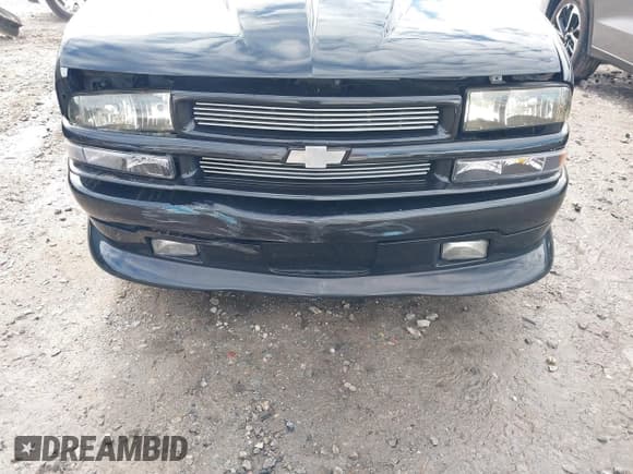 ✅ 2002 Chevrolet Blazer LS • VIN: 1GNCS18W72K201625 • Lot: 41307980. Wystawiony na IAAI z przebiegiem 114 422 mil. Bezpłatny archiwum sprzedaży aukcyjnych z USA i szczegółowy raport historii pojazdu na DreamBid. Zdjęcie 6.