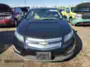 2013 Chevrolet Volt z VIN 1G1RD6E42DU131190, wystawiony jako Copart lot #87436535 z przebiegiem 177 177 mil mil oraz Czysty tytuł • Clean title. Historia ofert i sprzedaży dostępna na DreamBid. Obrazek 5.