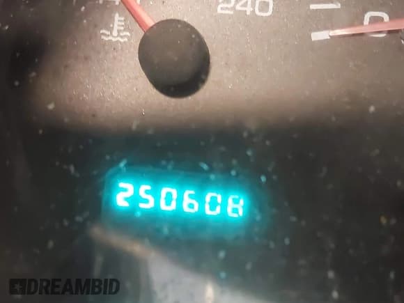 ✅ 2002 Dodge 2500 • VIN: 3B7KC23692M204727 • Лот: 42656564. Опубликован ранее на IAAI с пробегом 250 608 миль. Бесплатный доступ к архиву аукционных продаж из США и подробный отчёт об истории автомобиля на DreamBid. Изображение 15.