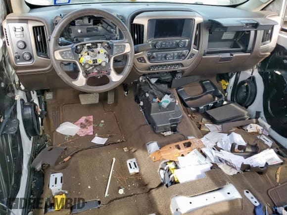 ✅ 2018 GMC Sierra 1500 Denali • VIN: 3GTU2PEC1JG351522 • Лот: 65158215. Опубликован ранее на Copart с пробегом Не указан. Бесплатный доступ к архиву аукционных продаж из США и подробный отчёт об истории автомобиля на DreamBid. Изображение 8.