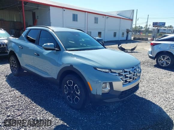 ✅ 2023 Hyundai Santa Cruz SEL • VIN: 5NTJCDAE7PH058098 • Лот: 43359560. Опубликован ранее на IAAI с пробегом 31 877 миль. Бесплатный доступ к архиву аукционных продаж из США и подробный отчёт об истории автомобиля на DreamBid. Изображение 1.