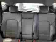 ✅ 2016 Hyundai Santa Fe Limited • VIN: 5XYZUDLA5GG307868 • Lot: 60628074. Wystawiony na Copart z przebiegiem 185 871 mil mil. Skorzystaj z bezpłatnego archiwum sprzedaży aukcyjnych z USA i zobacz szczegółowy raport historii pojazdu na DreamBid. Zdjęcie 10.