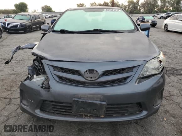 ✅ 2012 Toyota Corolla L • VIN: 2T1BU4EE8CC885180 • Lot: 80462825. Wystawiony na Copart z przebiegiem 78 325 mil. Bezpłatny archiwum sprzedaży aukcyjnych z USA i szczegółowy raport historii pojazdu na DreamBid. Zdjęcie 5.