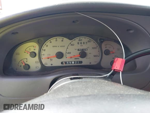 ✅ 2003 Ford Ranger XL Fleet • VIN: 1FTYR15E73TA50514 • Lot: 42274252. Listed on IAAI with 167,129 mi. Free auction sales archive from the USA and detailed vehicle history report at DreamBid. Image 7.