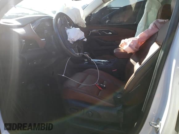 ✅ 2021 Chevrolet Traverse High Country • VIN: 1GNEVNKW6MJ107437 • Lot: 36757224. Wystawiony na Copart z przebiegiem Nie podano. Bezpłatny archiwum sprzedaży aukcyjnych z USA i szczegółowy raport historii pojazdu na DreamBid. Zdjęcie 7.