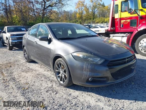 ✅ 2015 Dodge Dart SXT • VIN: 1C3CDFBB0FD268197 • Lot: 43644429. Wystawiony na IAAI z przebiegiem 131 641 mil. Bezpłatny archiwum sprzedaży aukcyjnych z USA i szczegółowy raport historii pojazdu na DreamBid. Zdjęcie 1.