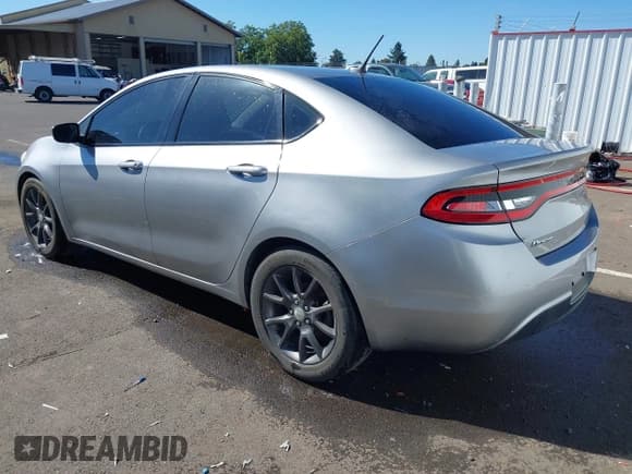 ✅ 2015 Dodge Dart SE • VIN: 1C3CDFAA2FD237459 • Лот: 43315943. Опубликован ранее на IAAI с пробегом 130 429 миль. Бесплатный доступ к архиву аукционных продаж из США и подробный отчёт об истории автомобиля на DreamBid. Изображение 3.