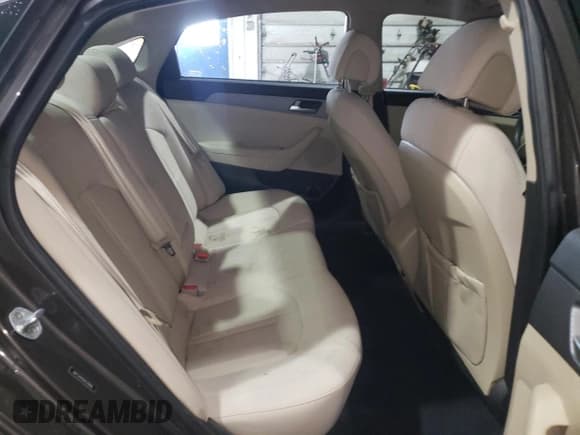 ✅ 2017 Hyundai Sonata SE • VIN: 5NPE24AF8HH570868 • Lot: 49119373. Listed on Copart with 85,971 mi. Free auction sales archive from the USA and detailed vehicle history report at DreamBid. Image 10.