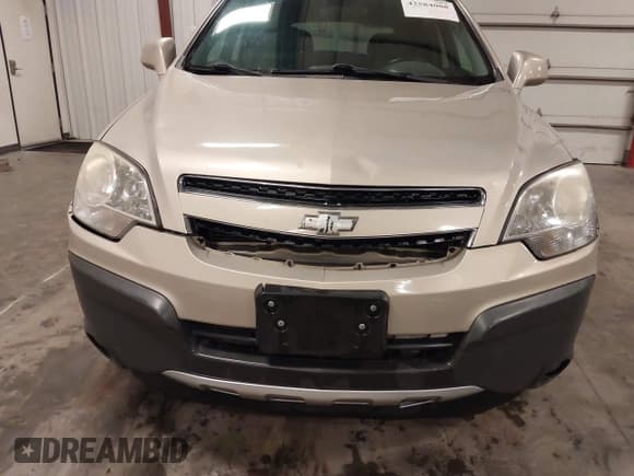 ✅ 2012 Chevrolet Captiva Sport LS • VIN: 3GNAL2EK9CS527167 • Lot: 42584088. Wystawiony na IAAI z przebiegiem 172 723 mil. Bezpłatny archiwum sprzedaży aukcyjnych z USA i szczegółowy raport historii pojazdu na DreamBid. Zdjęcie 6.