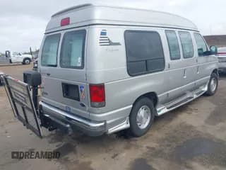 ✅ 2003 Ford Econoline Cargo Recreational • VIN: 1FDRE14L43HA66507 • Лот: 43507811. Опубликован ранее на IAAI с пробегом 192 555 миль. Бесплатный доступ к архиву аукционных продаж из США и подробный отчёт об истории автомобиля на DreamBid. Изображение 4.