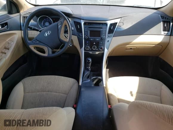 ✅ 2014 Hyundai Sonata GLS • VIN: 5NPEB4AC0EH945105 • Lot: 73967004. Listed on Copart with 179,925 mi. Free auction sales archive from the USA and detailed vehicle history report at DreamBid. Image 8.