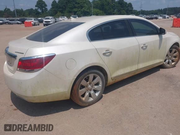 ✅ 2012 Buick LaCrosse Premium 2 • VIN: 1G4GF5E33CF321895 • Lot: 42958268. Wystawiony na IAAI z przebiegiem 191 981 mil. Bezpłatny archiwum sprzedaży aukcyjnych z USA i szczegółowy raport historii pojazdu na DreamBid. Zdjęcie 4.