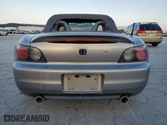✅ 2001 Honda S2000 • VIN: JHMAP114X1T006801 • Лот: 48923585. Опубликован ранее на Copart с пробегом 50 502 миль. Бесплатный доступ к архиву аукционных продаж из США и подробный отчёт об истории автомобиля на DreamBid. Изображение 6.