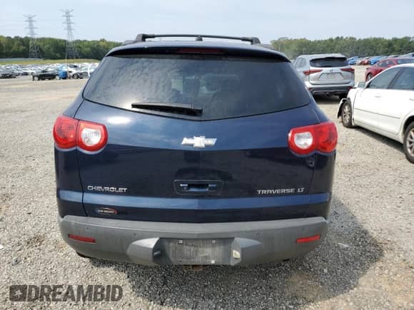 2010 Chevrolet Traverse 1LT с VIN 1GNLRFED1AS116399, выставлен на аукционе Copart как лот 71661325 с пробегом 163 590 миль миль и Чистый • Clean title. История ставок и продаж доступна на DreamBid. Изображение 6.