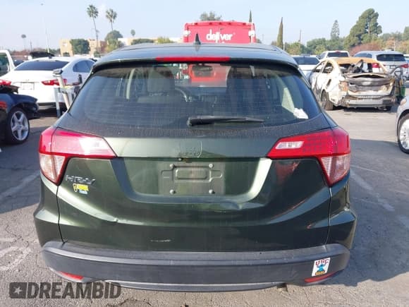 ✅ 2016 Honda HR-V LX • VIN: 3CZRU5H39GM742504 • Лот: 43786121. Опубликован ранее на IAAI с пробегом 101 349 миль. Бесплатный доступ к архиву аукционных продаж из США и подробный отчёт об истории автомобиля на DreamBid. Изображение 16.