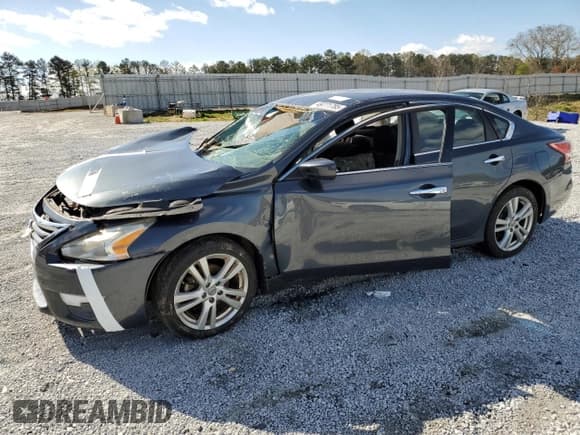 ✅ 2013 Nissan Altima S • VIN: 1N4BL3APXDC148924 • Lot: 49771785. Listed on Copart with Not provided. Free auction sales archive from the USA and detailed vehicle history report at DreamBid. Image 1.