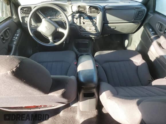 2003 Chevrolet Blazer LS with VIN 1GNDT13X03K120212, listed as a Copart auction lot 41814425 with 154,757 mi miles and Salvage title. Bid and sale history available at DreamBid. Image 8.