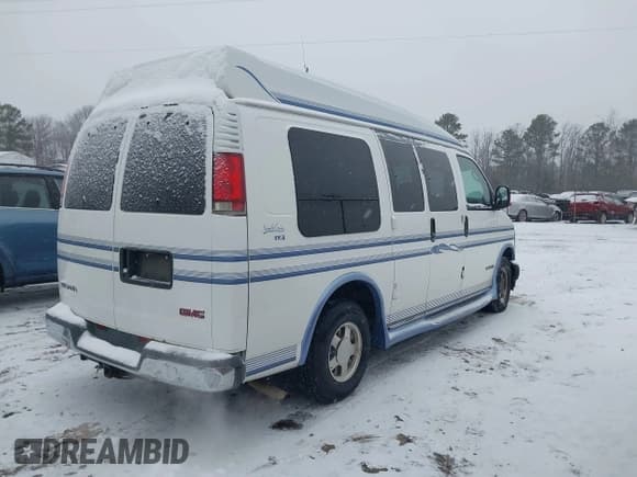 ✅ 1999 GMC Savana Cargo YF7 • VIN: 1GDFG15R4X1086271 • Lot: 41627810. Listed on IAAI with 199,098 mi. Free auction sales archive from the USA and detailed vehicle history report at DreamBid. Image 4.