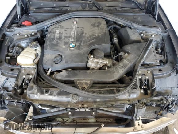 ✅ 2016 BMW 2 Series M235i xDrive • VIN: WBA1J9C53GV696361 • Lot: 85092975. Listed on Copart with 111,426 mi. Free auction sales archive from the USA and detailed vehicle history report at DreamBid. Image 11.