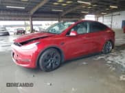 ✅ 2024 Tesla Model Y Long Range • VIN: 7SAYGAEE2RF153831 • Lot: 84552935. Wystawiony na Copart z przebiegiem 29 832 mil. Bezpłatny archiwum sprzedaży aukcyjnych z USA i szczegółowy raport historii pojazdu na DreamBid. Zdjęcie 1.