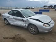 ✅ 2000 Ford Escort ZX2 • VIN: 3FAKP113XYR256067 • Lot: 54692985. Wystawiony na Copart z przebiegiem 52 853 mil. Bezpłatny archiwum sprzedaży aukcyjnych z USA i szczegółowy raport historii pojazdu na DreamBid. Zdjęcie 4.