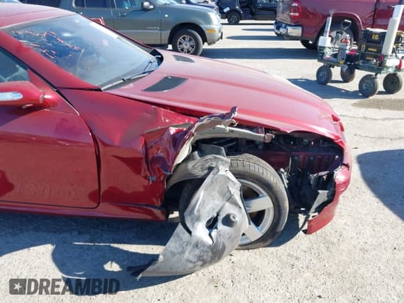 ✅ 2006 Mercedes-Benz SLK 280 • VIN: WDBWK54F26F095570 • Lot: 42463087. Listed on IAAI with 121,080 mi. Free auction sales archive from the USA and detailed vehicle history report at DreamBid. Image 15.