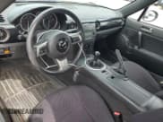 ✅ 2007 Mazda MX-5 Miata Grand Touring • VIN: JM1NC25F170135553 • Lot: 70225064. Wystawiony na Copart z przebiegiem 180 817 mil. Bezpłatny archiwum sprzedaży aukcyjnych z USA i szczegółowy raport historii pojazdu na DreamBid. Zdjęcie 8.