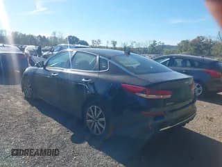 ✅ 2019 Kia Optima LX • VIN: 5XXGT4L38KG379480 • Lot: 43469513. Wystawiony na IAAI z przebiegiem 139 638 mil. Bezpłatny archiwum sprzedaży aukcyjnych z USA i szczegółowy raport historii pojazdu na DreamBid. Zdjęcie 3.