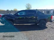 ✅ 2022 Chevrolet Colorado 4WD ZR2 • VIN: 1GCGTEEN4N1101356 • Лот: 43406311. Опубликован ранее на IAAI с пробегом 27 514 миль. Бесплатный доступ к архиву аукционных продаж из США и подробный отчёт об истории автомобиля на DreamBid. Изображение 15.
