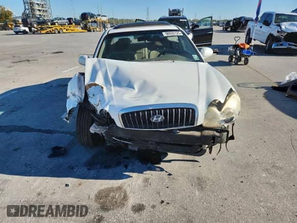 ✅ 2005 Hyundai Sonata GLS • VIN: KMHWF35H45A143197 • Lot: 90935125. Wystawiony na Copart z przebiegiem 286 956 mil. Bezpłatny archiwum sprzedaży aukcyjnych z USA i szczegółowy raport historii pojazdu na DreamBid. Zdjęcie 5.