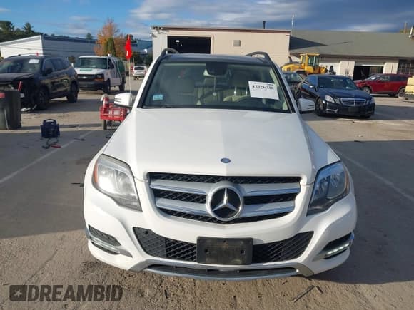 ✅ 2015 Mercedes-Benz GLK 350 • VIN: WDCGG8JB4FG426325 • Лот: 43326738. Опубликован ранее на IAAI с пробегом 132 851 миль. Бесплатный доступ к архиву аукционных продаж из США и подробный отчёт об истории автомобиля на DreamBid. Изображение 12.