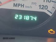 ✅ 2005 Dodge Caravan SXT • VIN: 2D4GP44LX5R335000 • Lot: 43877984. Wystawiony na IAAI z przebiegiem 231 874 mil. Bezpłatny archiwum sprzedaży aukcyjnych z USA i szczegółowy raport historii pojazdu na DreamBid. Zdjęcie 7.