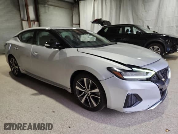 ✅ 2020 Nissan Maxima SV • VIN: 1N4AA6CV7LC367904 • Lot: 92673385. Listed on Copart with 57,229 mi. Free auction sales archive from the USA and detailed vehicle history report at DreamBid. Image 4.