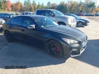 ✅ 2018 Infiniti Q50 Red Sport 400 • VIN: JN1FV7AR5JM700157 • Lot: 43489804. Wystawiony na IAAI z przebiegiem 79 356 mil. Bezpłatny archiwum sprzedaży aukcyjnych z USA i szczegółowy raport historii pojazdu na DreamBid. Zdjęcie 1.