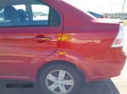 ✅ 2011 Chevrolet Aveo 1LT • VIN: KL1TD5DE0BB218359 • Lot: 41971825. Wystawiony na IAAI z przebiegiem 145 297 mil. Bezpłatny archiwum sprzedaży aukcyjnych z USA i szczegółowy raport historii pojazdu na DreamBid. Zdjęcie 13.