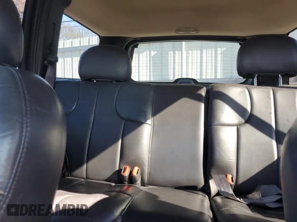 ✅ 2000 Jeep Grand Cherokee Laredo • VIN: 1J4GW48S1YC214915 • Lot: 82728995. Listed on Copart with 111,305 mi. Free auction sales archive from the USA and detailed vehicle history report at DreamBid. Image 10.