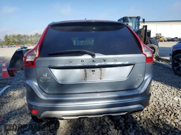 ✅ 2017 Volvo XC60 Dynamic • VIN: YV449MRR5H2087942 • Лот: 85553455. Опубликован ранее на Copart с пробегом 148 454 миль. Бесплатный доступ к архиву аукционных продаж из США и подробный отчёт об истории автомобиля на DreamBid. Изображение 6.