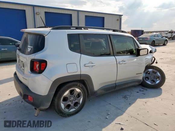 ✅ 2016 Jeep Renegade Sport • VIN: ZACCJAAT9GPD73521 • Lot: 81100555. Listed on Copart with 128,645 mi. Free auction sales archive from the USA and detailed vehicle history report at DreamBid. Image 3.