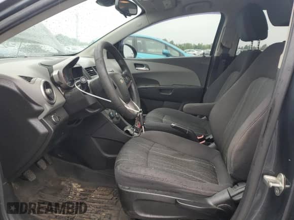 2013 Chevrolet Sonic LT с VIN 1G1JD6SH1D4180613, выставлен на аукционе Copart как лот 58406225 с пробегом 178 814 миль миль и Чистый • Clean title. История ставок и продаж доступна на DreamBid. Изображение 7.