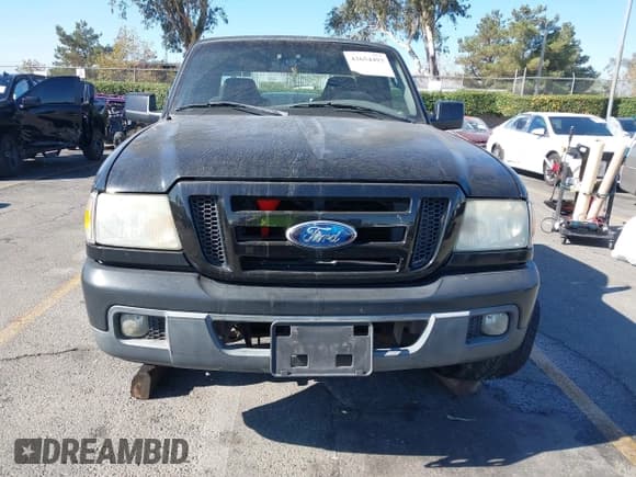 ✅ 2007 Ford Ranger XL • VIN: 1FTYR14U17PA05849 • Lot: 43654493. Wystawiony na IAAI z przebiegiem 141 180 mil. Bezpłatny archiwum sprzedaży aukcyjnych z USA i szczegółowy raport historii pojazdu na DreamBid. Zdjęcie 12.