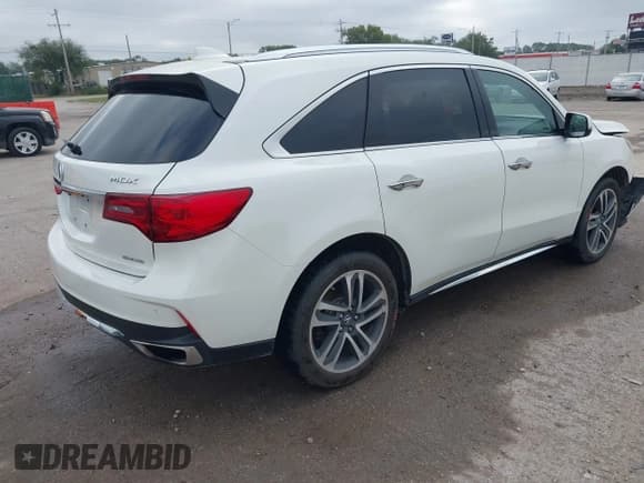 ✅ 2017 Acura MDX Advance • VIN: 5FRYD4H99HB032376 • Лот: 43405992. Опубликован ранее на IAAI с пробегом 165 692 миль. Бесплатный доступ к архиву аукционных продаж из США и подробный отчёт об истории автомобиля на DreamBid. Изображение 4.