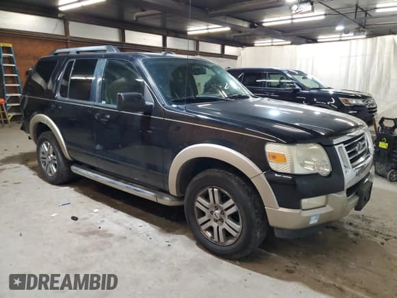 ✅ 2010 Ford Explorer Eddie Bauer • VIN: 1FMEU6EE0AUA03567 • Lot: 82347825. Wystawiony na Copart z przebiegiem 235 856 mil. Bezpłatny archiwum sprzedaży aukcyjnych z USA i szczegółowy raport historii pojazdu na DreamBid. Zdjęcie 4.