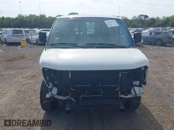 ✅ 2017 Chevrolet Express Cargo • VIN: 1GCWGAFF5H1102505 • Lot: 43286752. Listed on IAAI with 197,132 mi. Free auction sales archive from the USA and detailed vehicle history report at DreamBid. Image 12.