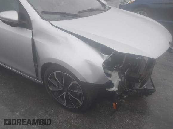 ✅ 2012 Volkswagen Golf TDI • VIN: WVWNM7AJ7CW337776 • Lot: 41070892. Listed on IAAI with Not provided. Free auction sales archive from the USA and detailed vehicle history report at DreamBid. Image 19.