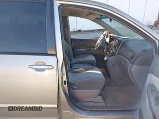 ✅ 2010 Toyota Sienna CE • VIN: 5TDKK4CC5AS315181 • Lot: 43497500. Listed on IAAI with 225,749 mi. Free auction sales archive from the USA and detailed vehicle history report at DreamBid. Image 5.