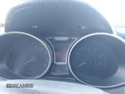 ✅ 2013 Hyundai Veloster Turbo • VIN: KMHTC6AE4DU158224 • Lot: 42725813. Wystawiony na IAAI z przebiegiem Nie podano. Bezpłatny archiwum sprzedaży aukcyjnych z USA i szczegółowy raport historii pojazdu na DreamBid. Zdjęcie 6.