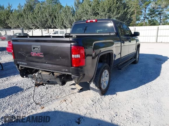 ✅ 2015 GMC Sierra 1500 SLE • VIN: 1GTR1UEH5FZ212908 • Лот: 43435491. Опубликован ранее на IAAI с пробегом 145 746 миль. Бесплатный доступ к архиву аукционных продаж из США и подробный отчёт об истории автомобиля на DreamBid. Изображение 4.