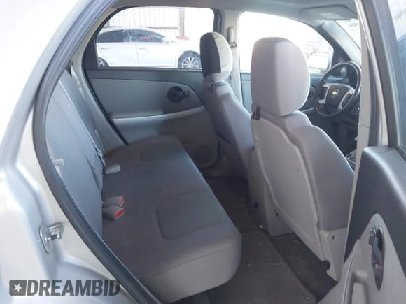 ✅ 2008 Chevrolet Equinox LT • VIN: 2CNDL33F886322233 • Лот: 41692504. Опубликован ранее на IAAI с пробегом 174 587 миль. Бесплатный доступ к архиву аукционных продаж из США и подробный отчёт об истории автомобиля на DreamBid. Изображение 8.
