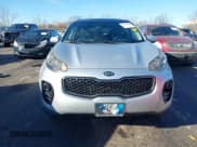 ✅ 2017 Kia Sportage EX • VIN: KNDPNCAC0H7089520 • Lot: 43688138. Wystawiony na IAAI z przebiegiem 97 254 mil. Bezpłatny archiwum sprzedaży aukcyjnych z USA i szczegółowy raport historii pojazdu na DreamBid. Zdjęcie 13.